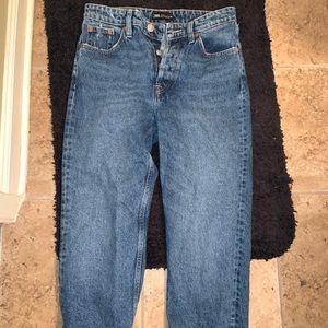 Zara straight leg jeans NEVER WORN